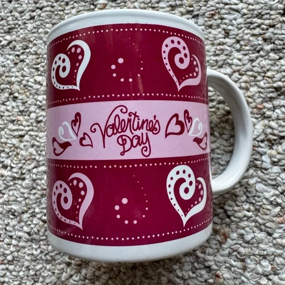 Valentine's Day Heart Mug - Pink Red and White Gift Adults Coffee Tea Home Dish - Picture 3 of 6